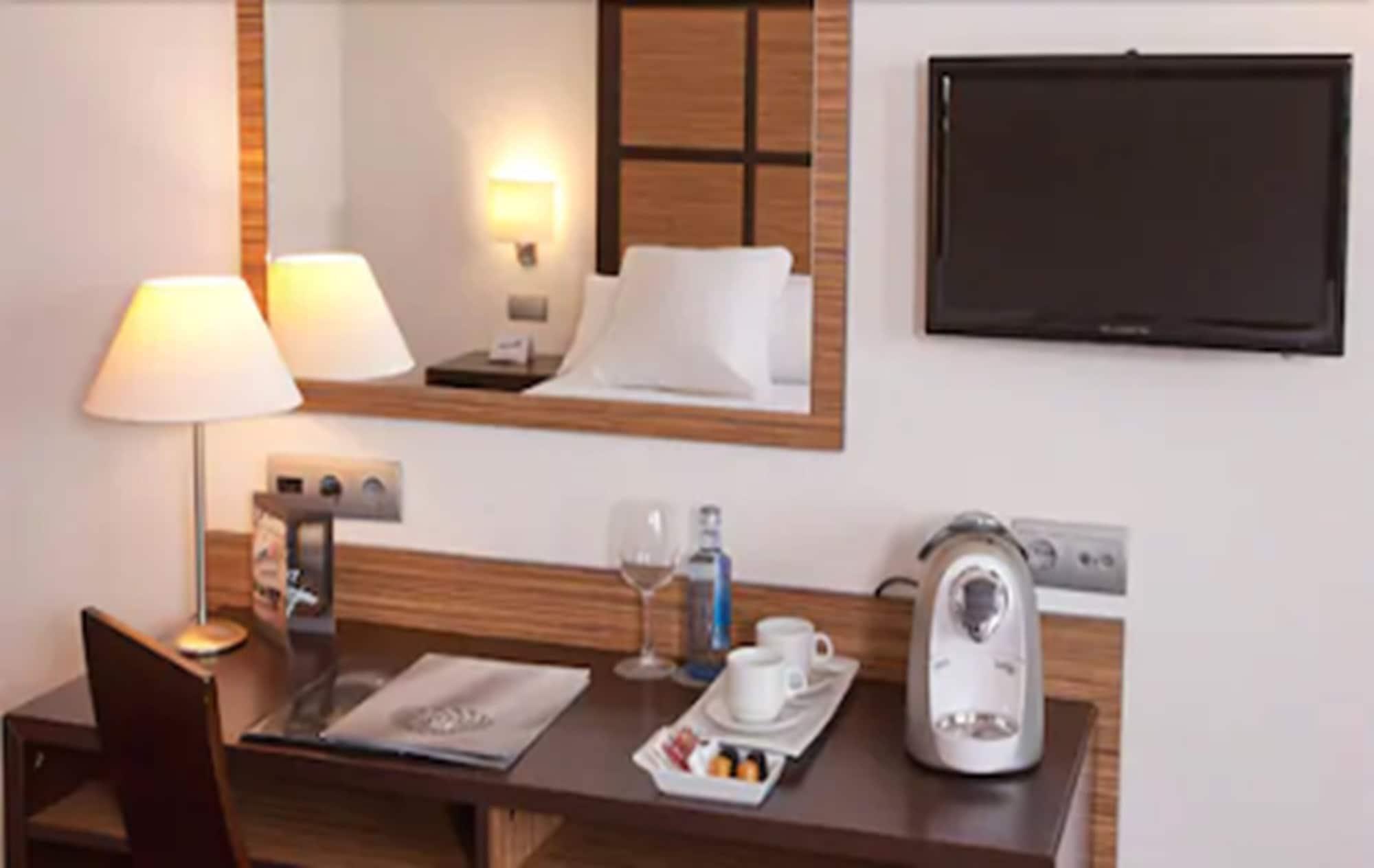 Aparthotel Attica21 As Galeras Bastiagueiro المظهر الخارجي الصورة